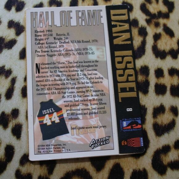 Dan Issel #8 Basketball Card - Picture 2 of 2